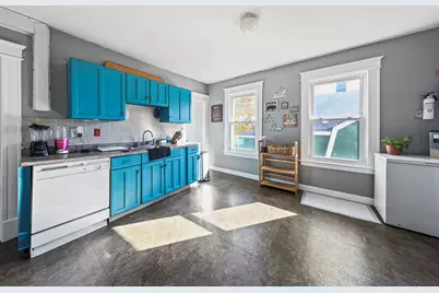 62 Poplar Street, Waterbury, CT 06708 - Photo 13