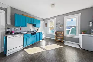 62 Poplar St, Waterbury, CT 06708 - Photo 13