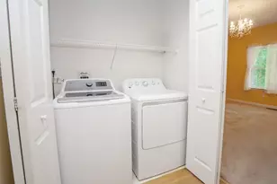 14 Brettonwood Dr, Simsbury, CT 06070 - Photo 29