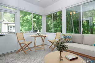 14 Brettonwood Dr, Simsbury, CT 06070 - Photo 21