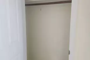 96 Portland Ave, Redding, CT 06896 - Photo 5