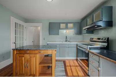 26 College Street, Old Saybrook, CT 06475 - Photo 25