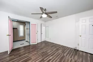 525 E Main St, Branford, CT 06405 - Photo 9