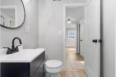 16 Greenway Place, Meriden, CT 06451 - Photo 9