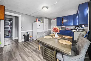 127 Lounsbury St, Waterbury, CT 06706 - Photo 19