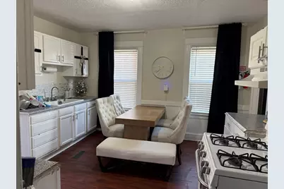 127 Lounsbury Street, Waterbury, CT 06706 - Photo 9