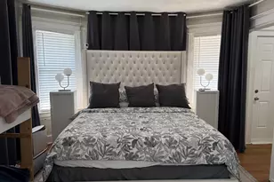 127 Lounsbury St, Waterbury, CT 06706 - Photo 15