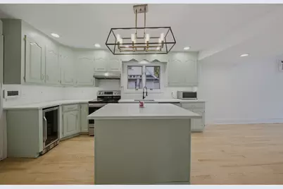 1275 Capitol Avenue, Bridgeport, CT 06606 - Photo 11