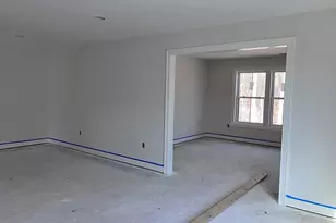 33 Village Cir, Guilford, CT 06437 - Photo 13