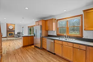 46 Dawley Dr, Stonington, CT 06378 - Photo 7