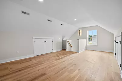 9 June Drive, North Haven, CT 06473 - Photo 13