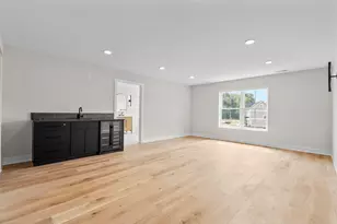 9 June Dr, North Haven, CT 06473 - Photo 29