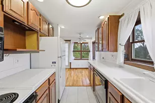 37 Hudson Dr, New Fairfield, CT 06812 - Photo 15