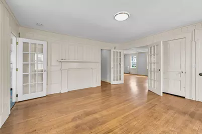 1070 Enfield Street, Enfield, CT 06082 - Photo 9