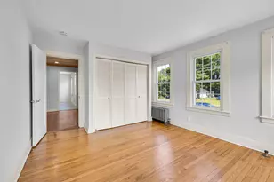 1070 Enfield St, Enfield, CT 06082 - Photo 17