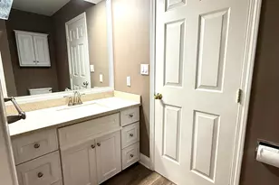 27 Country Walk, Shelton, CT 06484 - Photo 13