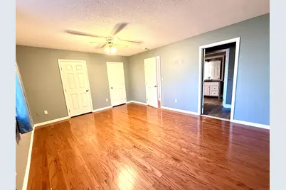 27 Country Walk #27, Shelton, CT 06484 - Photo 15