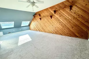 27 Country Walk, Shelton, CT 06484 - Photo 17