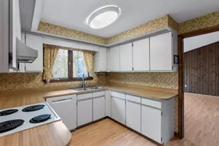 114 Cold Spring Rd, Avon, CT 06001 - Photo 15