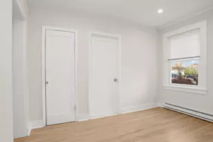 21 Holcomb Ave, Stamford, CT 06906 - Photo 9