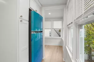 21 Holcomb Ave, Stamford, CT 06906 - Photo 3