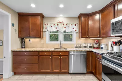 50 Leonard Road, Hamden, CT 06514 - Photo 13