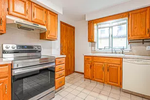 46 Millis St, Hamden, CT 06514 - Photo 5