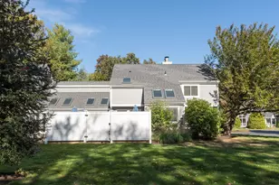 21 Centre Village Dr, Madison, CT 06443 - Photo 27