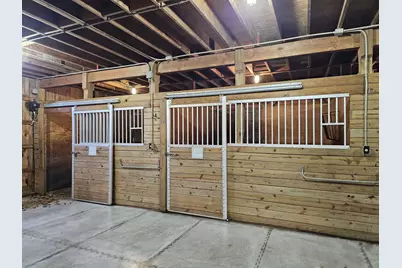 819 Main Street North, Woodbury, CT 06798 - Photo 21