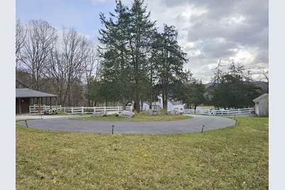 819 Main Street North, Woodbury, CT 06798 - Photo 29