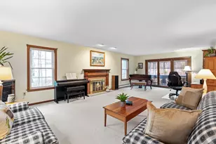 42 Jacobson Farm Rd, East Hampton, CT 06424 - Photo 3