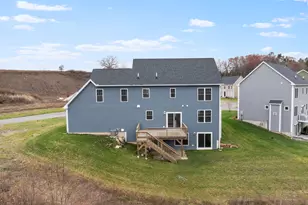 87 Cambridge Ct, Simsbury, CT 06070 - Photo 9