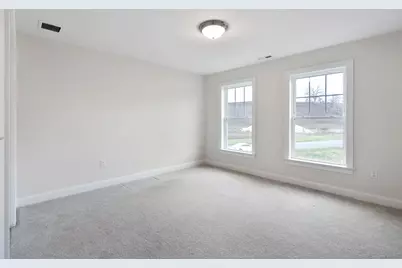 87 Cambridge Court #87, Simsbury, CT 06070 - Photo 31