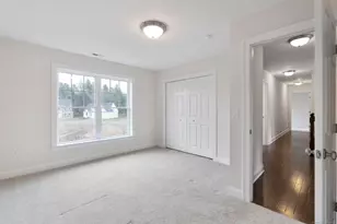 87 Cambridge Ct, Simsbury, CT 06070 - Photo 23