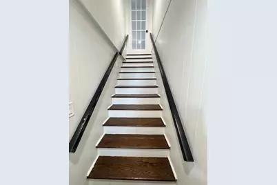 162 High Street #2nd floor, Naugatuck, CT 06770 - Photo 13