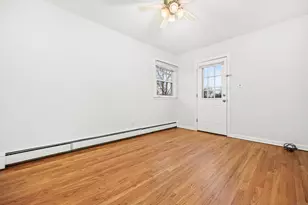 33 Dora St, Stamford, CT 06902 - Photo 13