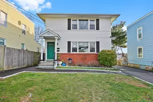 33 Dora St, Stamford, CT 06902 - Photo 1