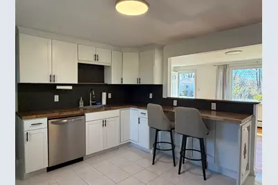 5 Shelley Street, Cromwell, CT 06416 - Photo 11