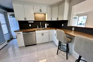 5 Shelley St, Cromwell, CT 06416 - Photo 13