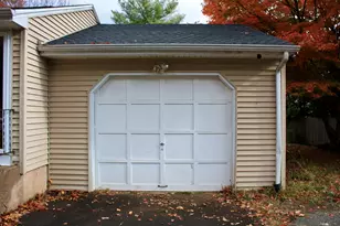 5 Shelley St, Cromwell, CT 06416 - Photo 5