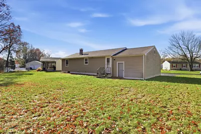 31 Farmstead Circle, Bloomfield, CT 06002 - Photo 29