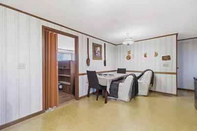 31 Farmstead Circle, Bloomfield, CT 06002 - Photo 13