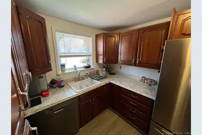 6 Rondy Lane, East Hartford, CT 06108 - Photo 11