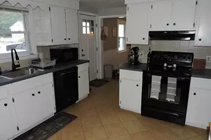 120 Bolton St, Manchester, CT 06042 - Photo 5