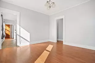 22 Knoll St, Waterbury, CT 06705 - Photo 5