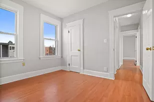 22 Knoll St, Waterbury, CT 06705 - Photo 9