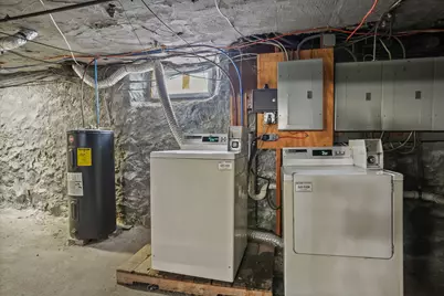 22 Knoll Street, Waterbury, CT 06705 - Photo 29