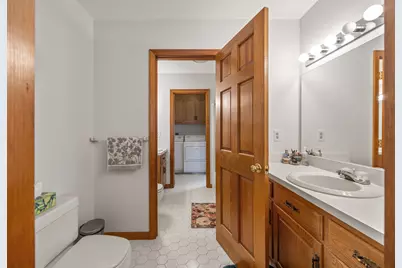 1325 Farmington Avenue #APT 2, Bristol, CT 06010 - Photo 23