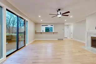 164 Bison Ln, Stratford, CT 06614 - Photo 1