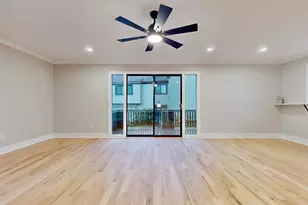 164 Bison Ln, Stratford, CT 06614 - Photo 3